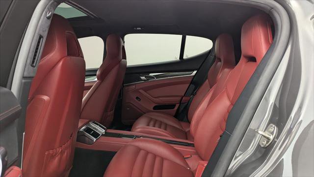 Used 2015 Porsche Panamera GTS image 17
