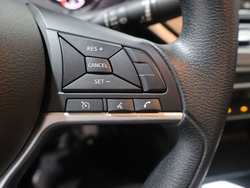 Used 2024 Nissan Altima 2.5 SV AWD/4WD image 34