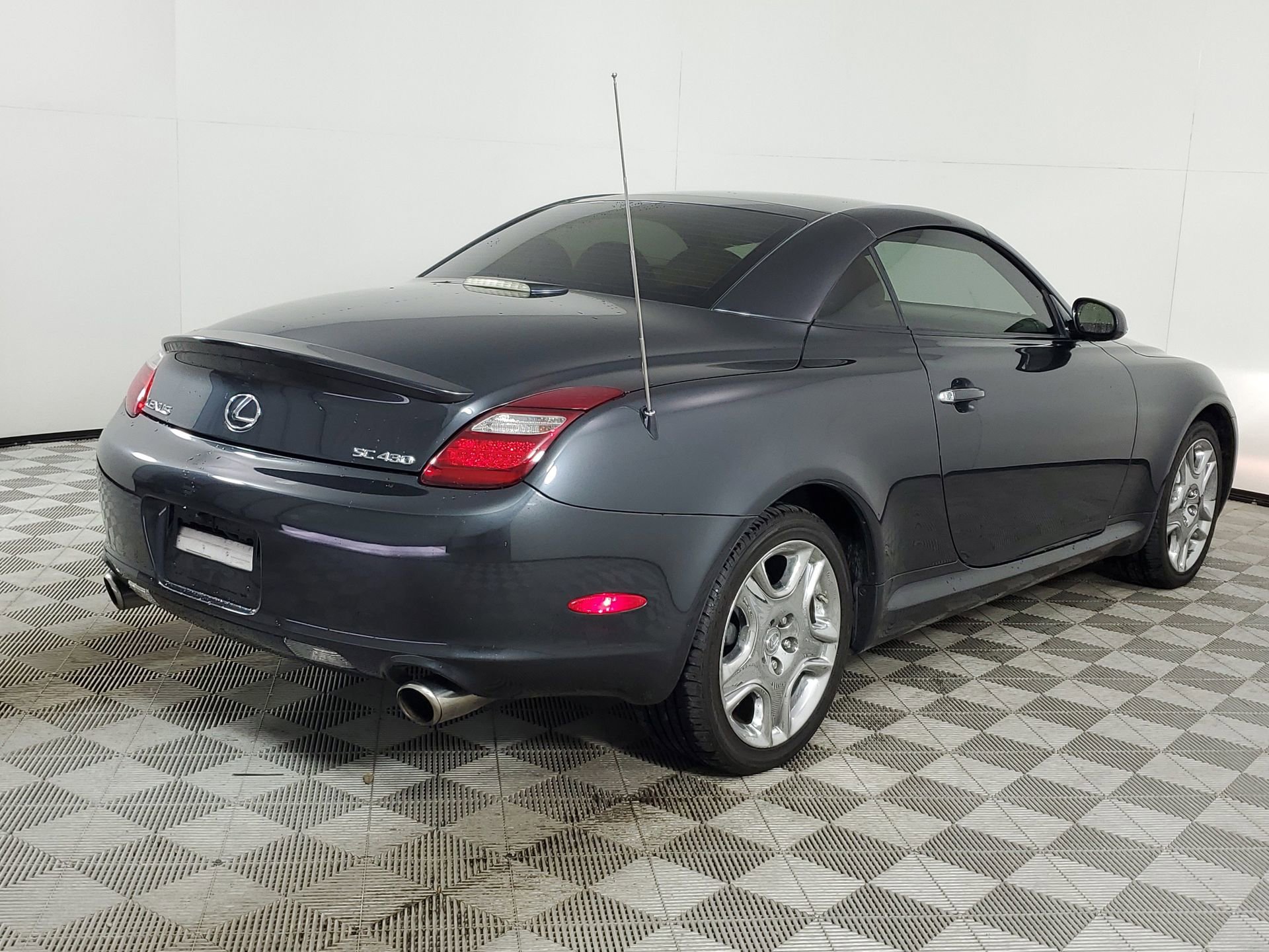 Used 2006 Lexus SC 430 Convertible image 22
