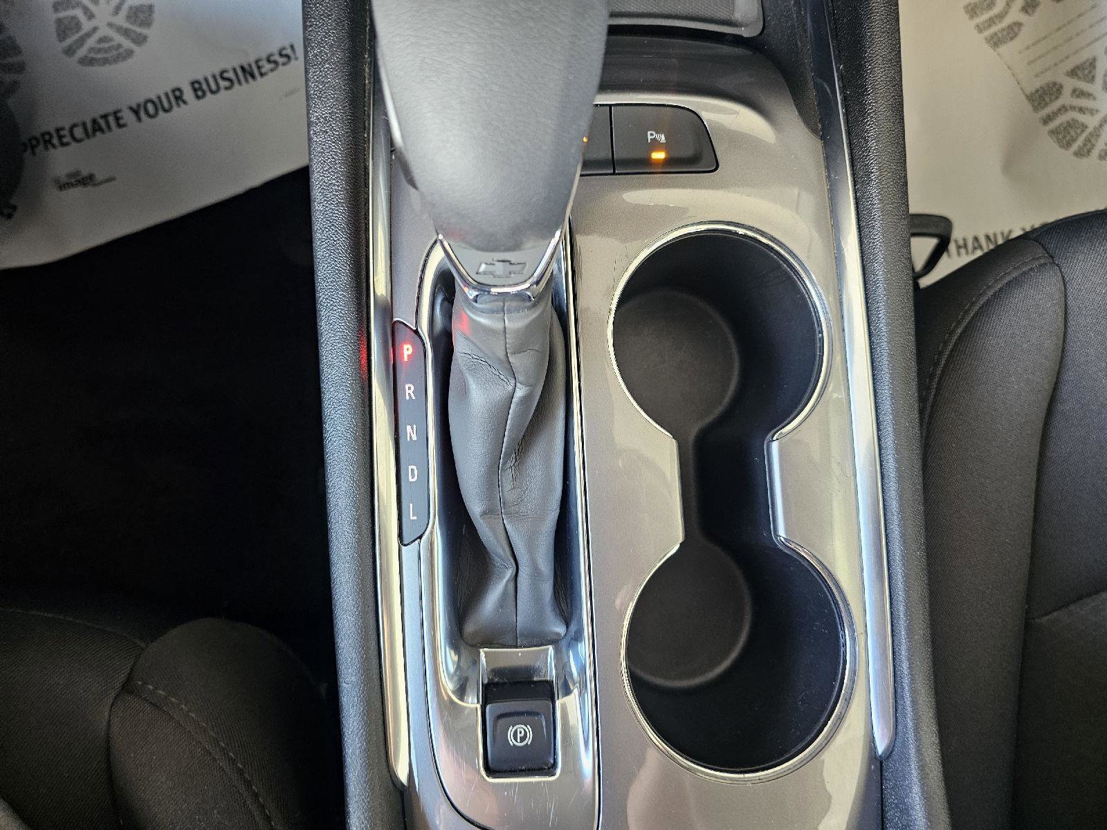 Used 2024 Chevrolet Malibu LT image 25