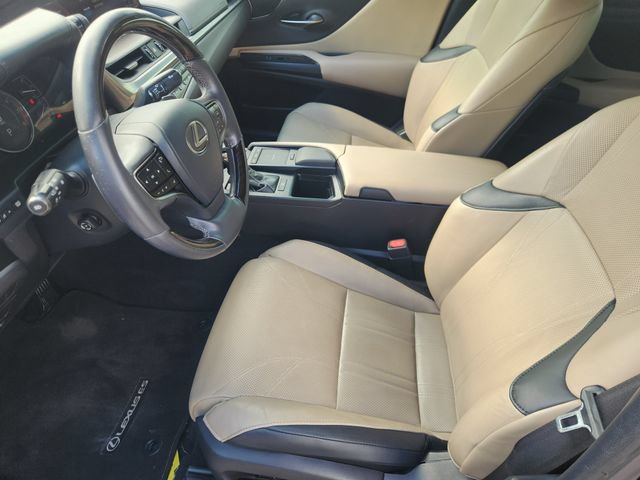 Used 2020 Lexus ES 350 Ultra Luxury w/ Accessory Package 2 FWD image 12