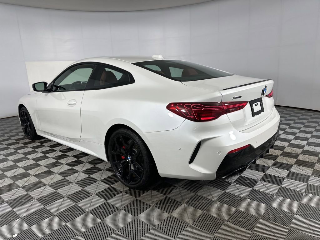 Used 2025 BMW 440i xDrive Coupe w/ Premium Package image 21