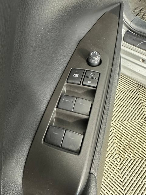 Used 2023 Toyota Camry LE FWD image 24