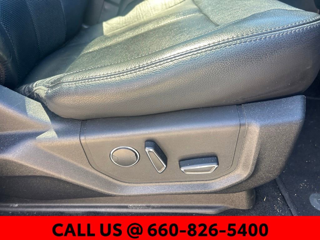 Used 2018 Ford Expedition Max XLT w/ Equipment Group 202A AWD/4WD image 7