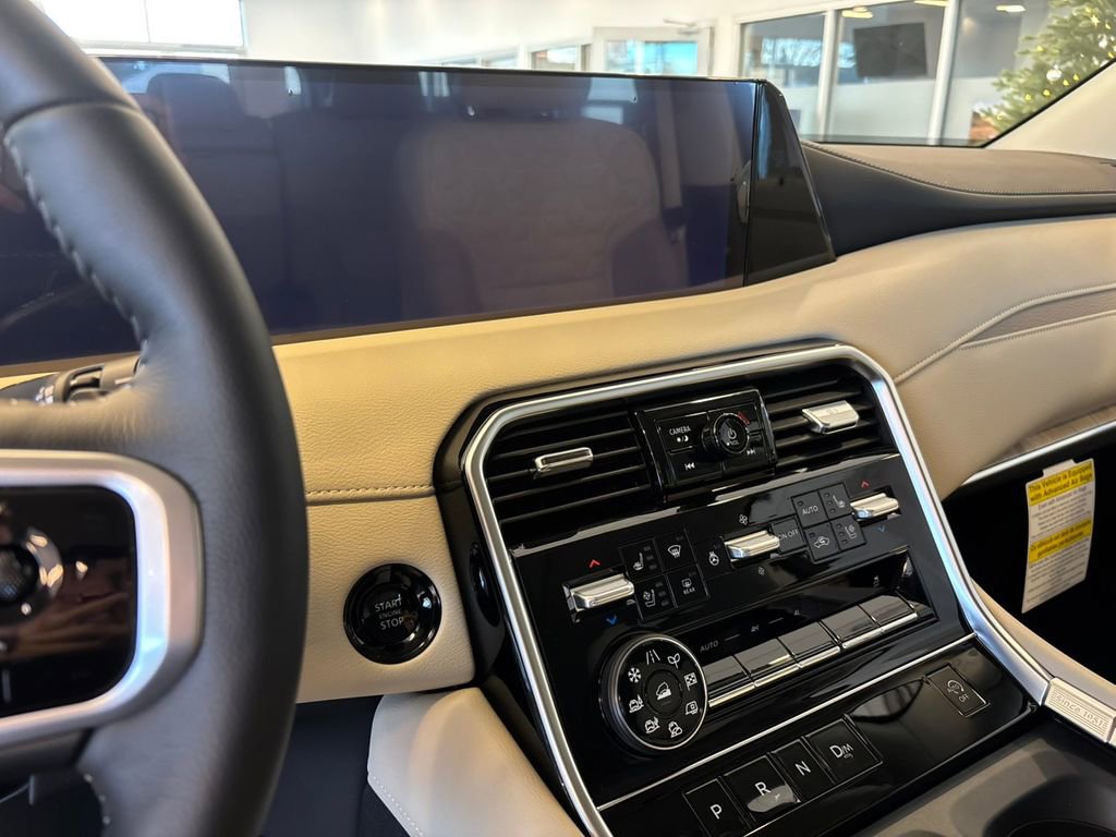 New 2026 Nissan Armada Platinum image 17