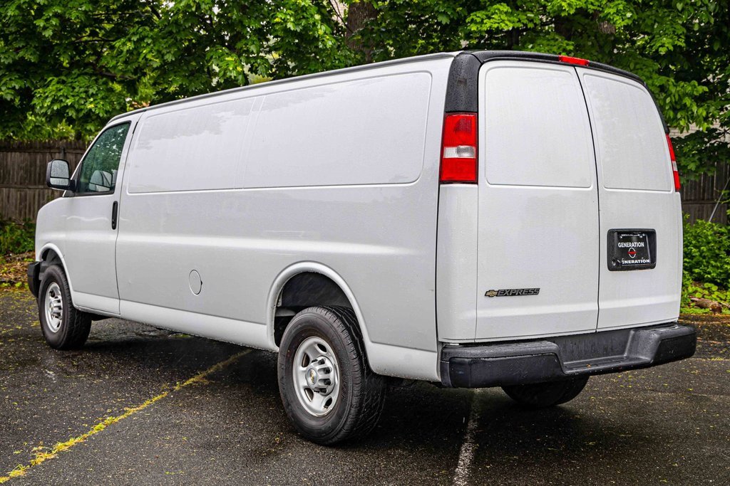 Used 2023 Chevrolet Express 2500 Extended w/ Driver Convenience Package image 4