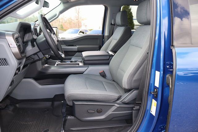 Used 2025 Ford F150 XLT w/ Equipment Group 301A Standard image 13