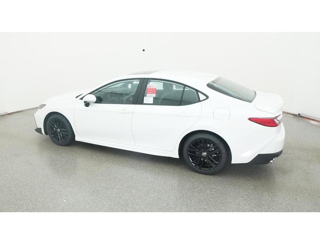 New 2026 Toyota Camry SE image 5