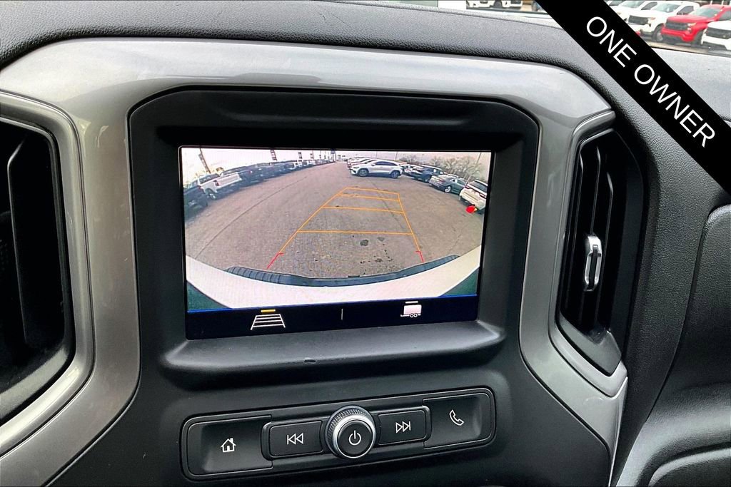 Used 2020 Chevrolet Silverado 2500 Custom w/ Custom Value Package image 15