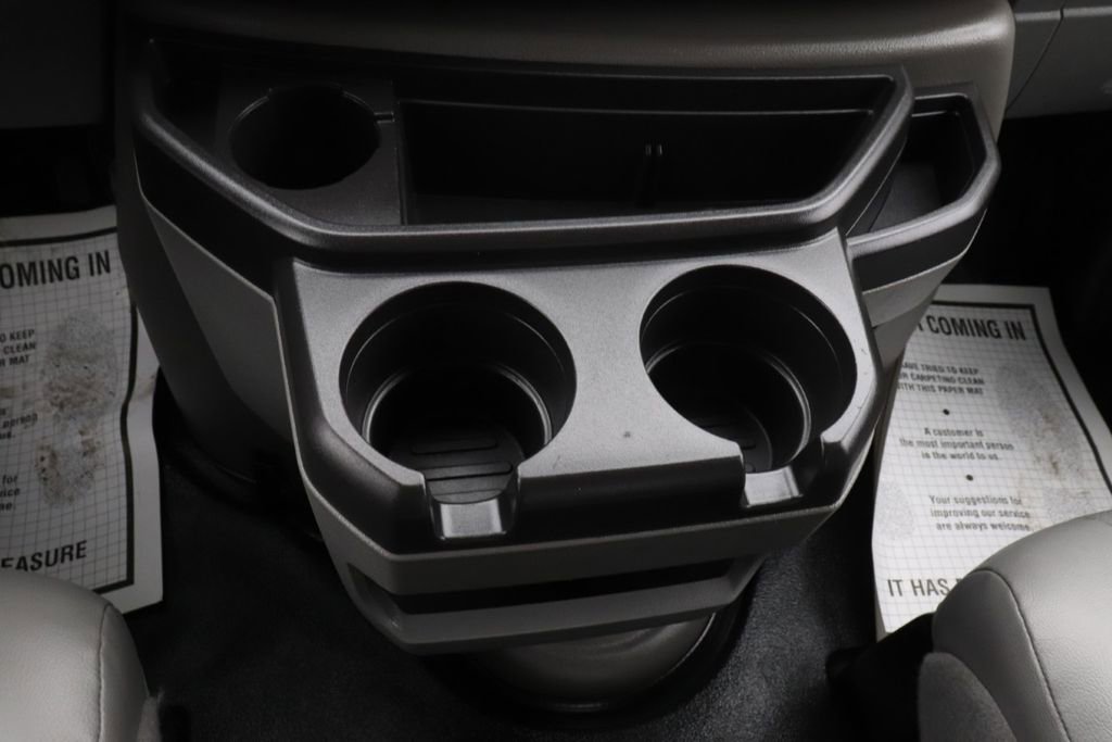 Used 2024 Ford E-450 and Econoline 450 Super Duty w/ Power Windows & Locks Group image 14