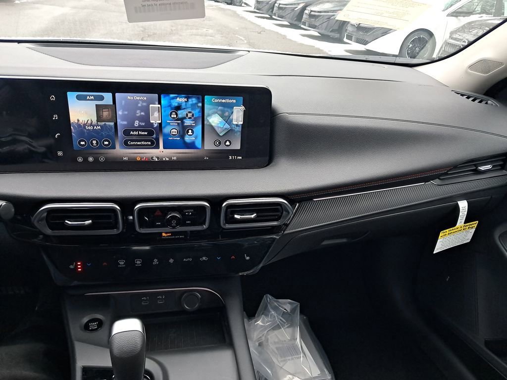 New 2026 Nissan Sentra SR w/ SR Premium Package image 22