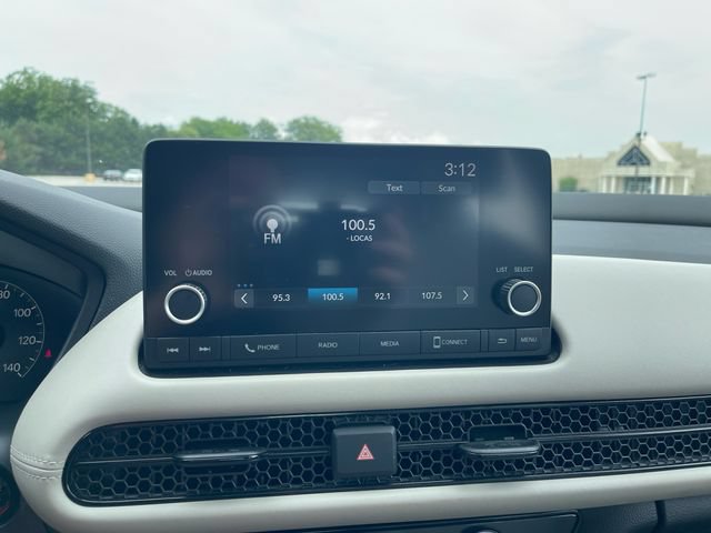 Used 2024 Honda HR-V LX image 17