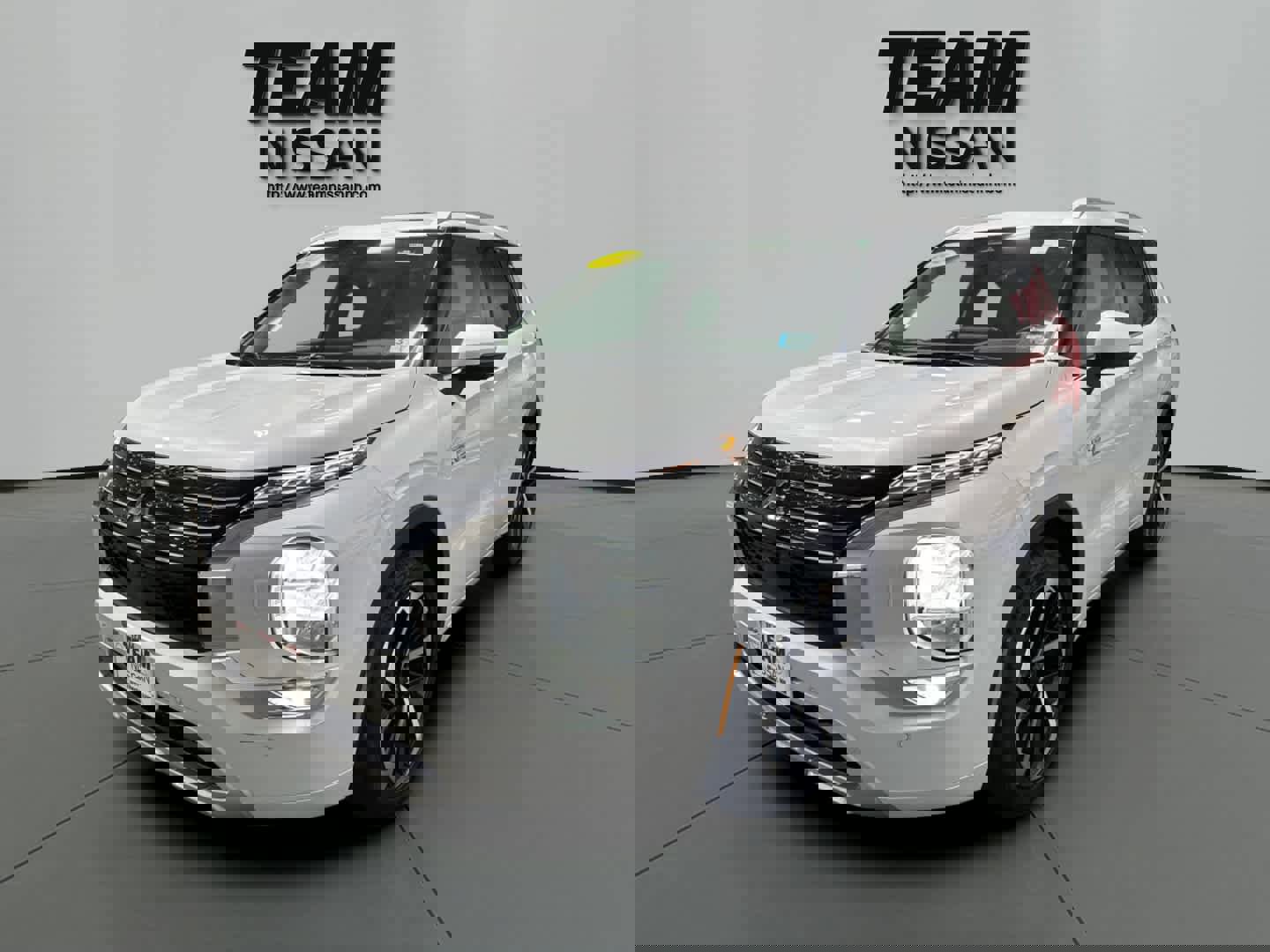 Used 2024 Mitsubishi Outlander SEL image 3