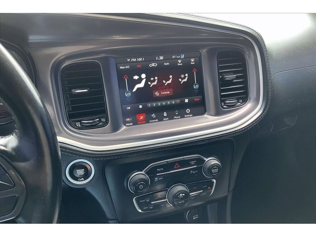 Used 2020 Dodge Charger SXT w/ Plus Group RWD image 7