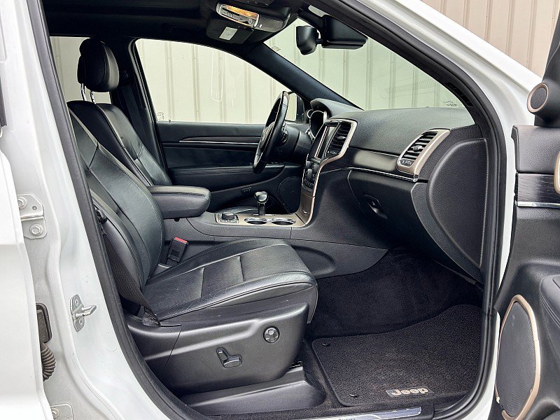 Used 2011 Jeep Grand Cherokee Limited AWD/4WD image 18