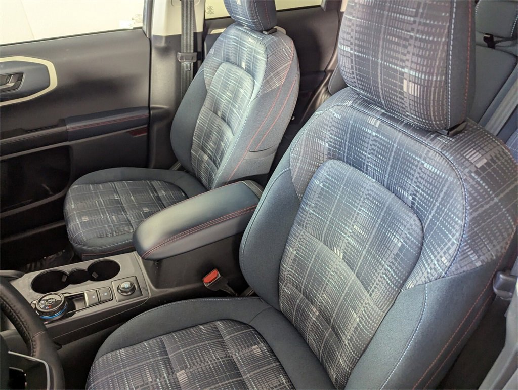 Used 2023 Ford Bronco Sport Heritage w/ Heritage Convenience Package image 12