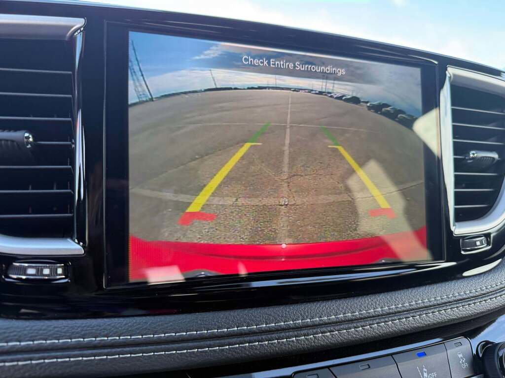 New 2026 Chrysler Pacifica Select image 34