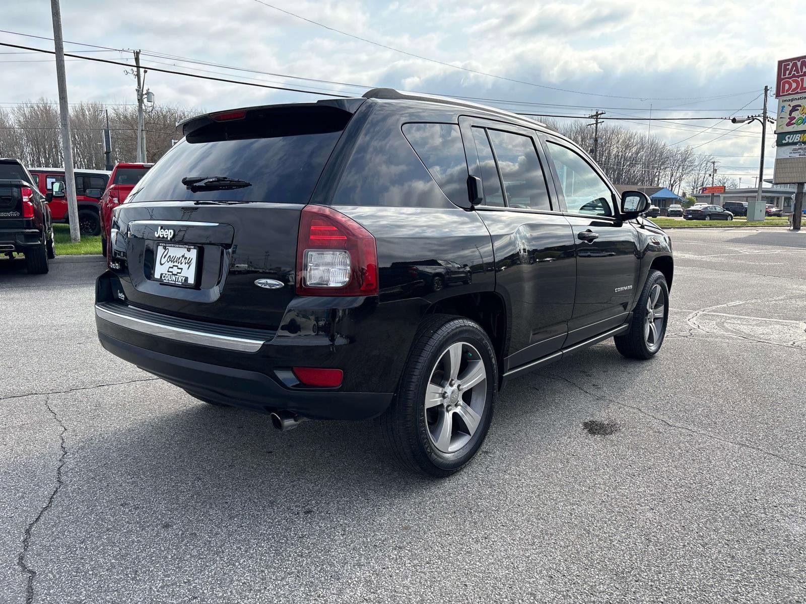 Used 2017 Jeep Compass High Altitude AWD/4WD image 6