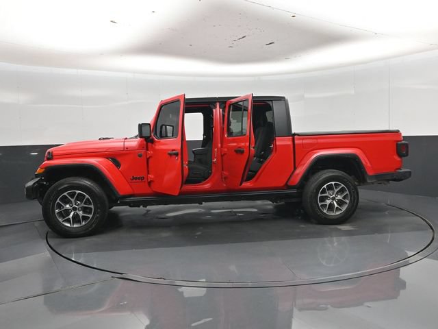 Used 2024 Jeep Gladiator Sport AWD/4WD image 55