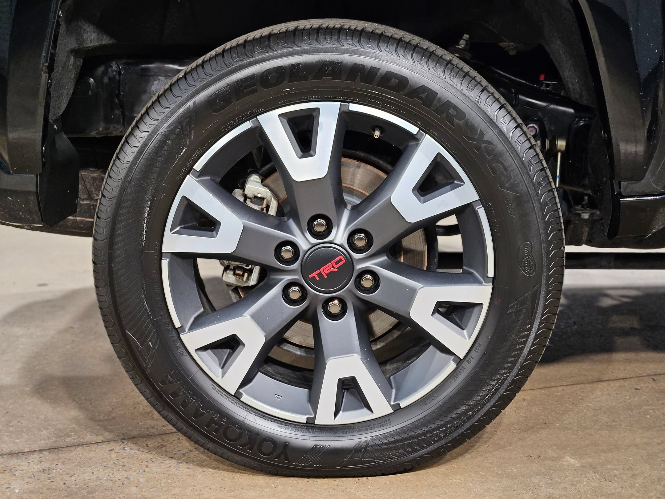 Certified 2025 Toyota 4Runner TRD Sport AWD/4WD image 17