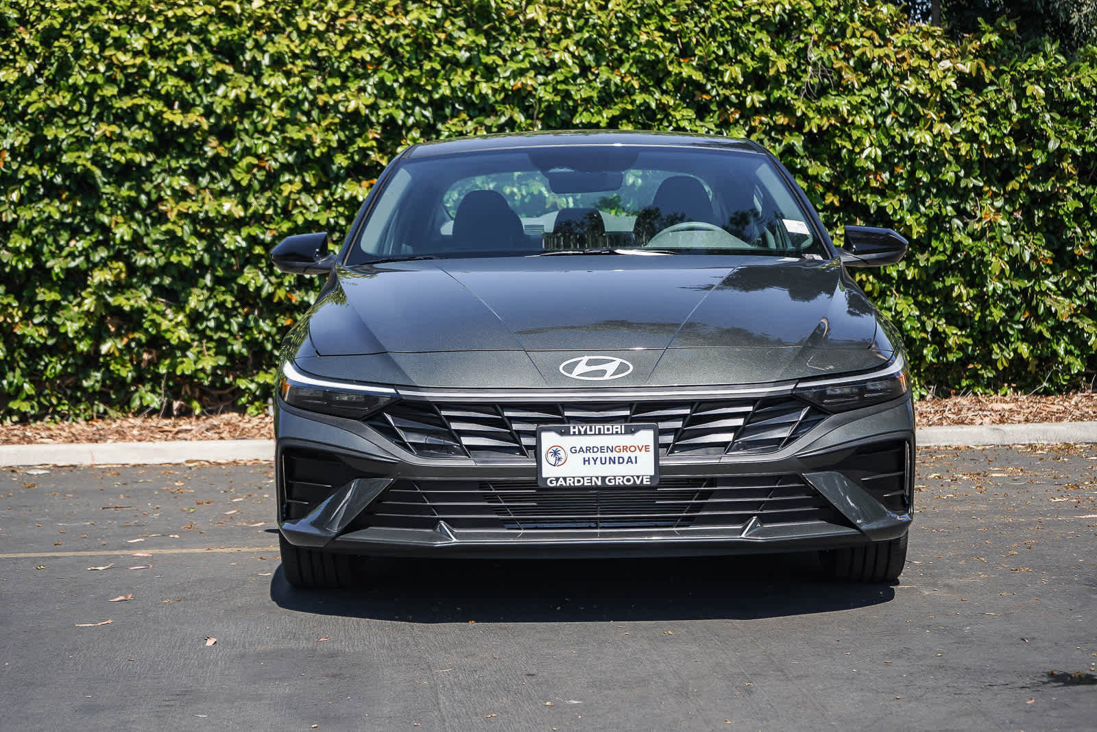New 2026 Hyundai Elantra Sport FWD image 2