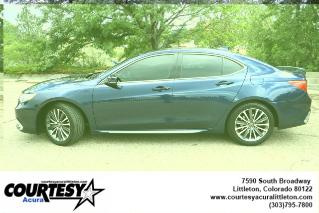 Used 2018 Acura TLX w/ Advance Package FWD image 3