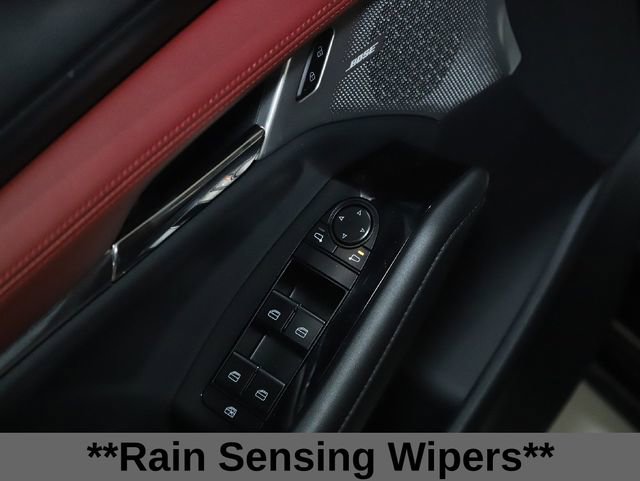 Used 2025 MAZDA MAZDA3 Hatchback w/Premium Plus Pkg image 18