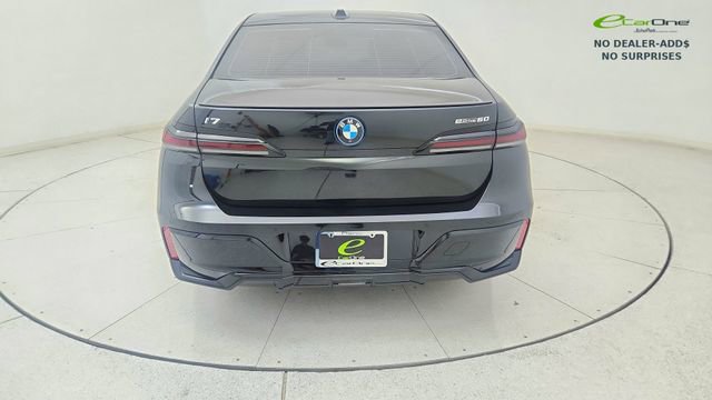 Used 2025 BMW i7 eDrive50 w/ M Sport Package RWD image 5