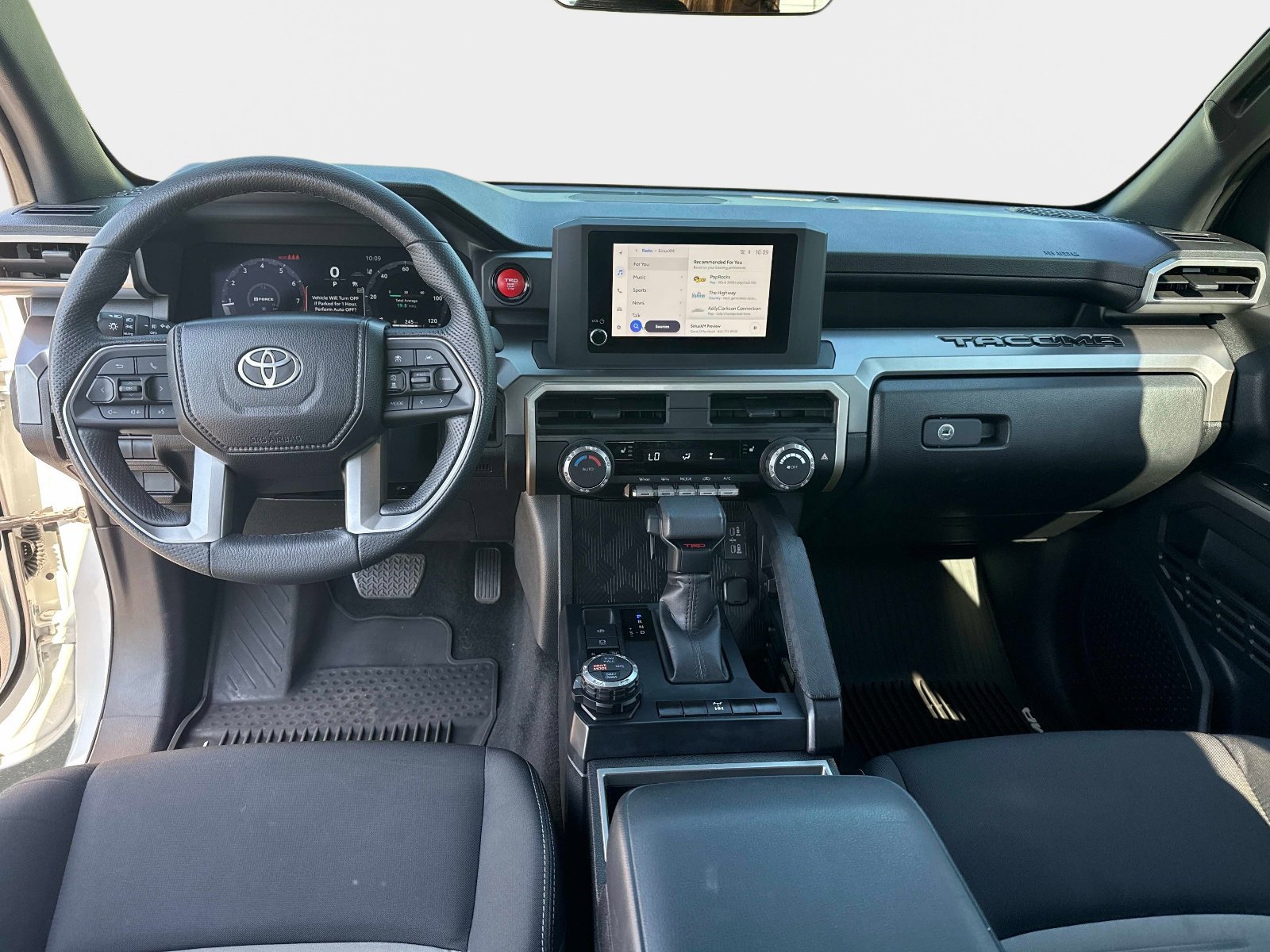 Used 2024 Toyota Tacoma TRD Off-Road AWD/4WD image 18