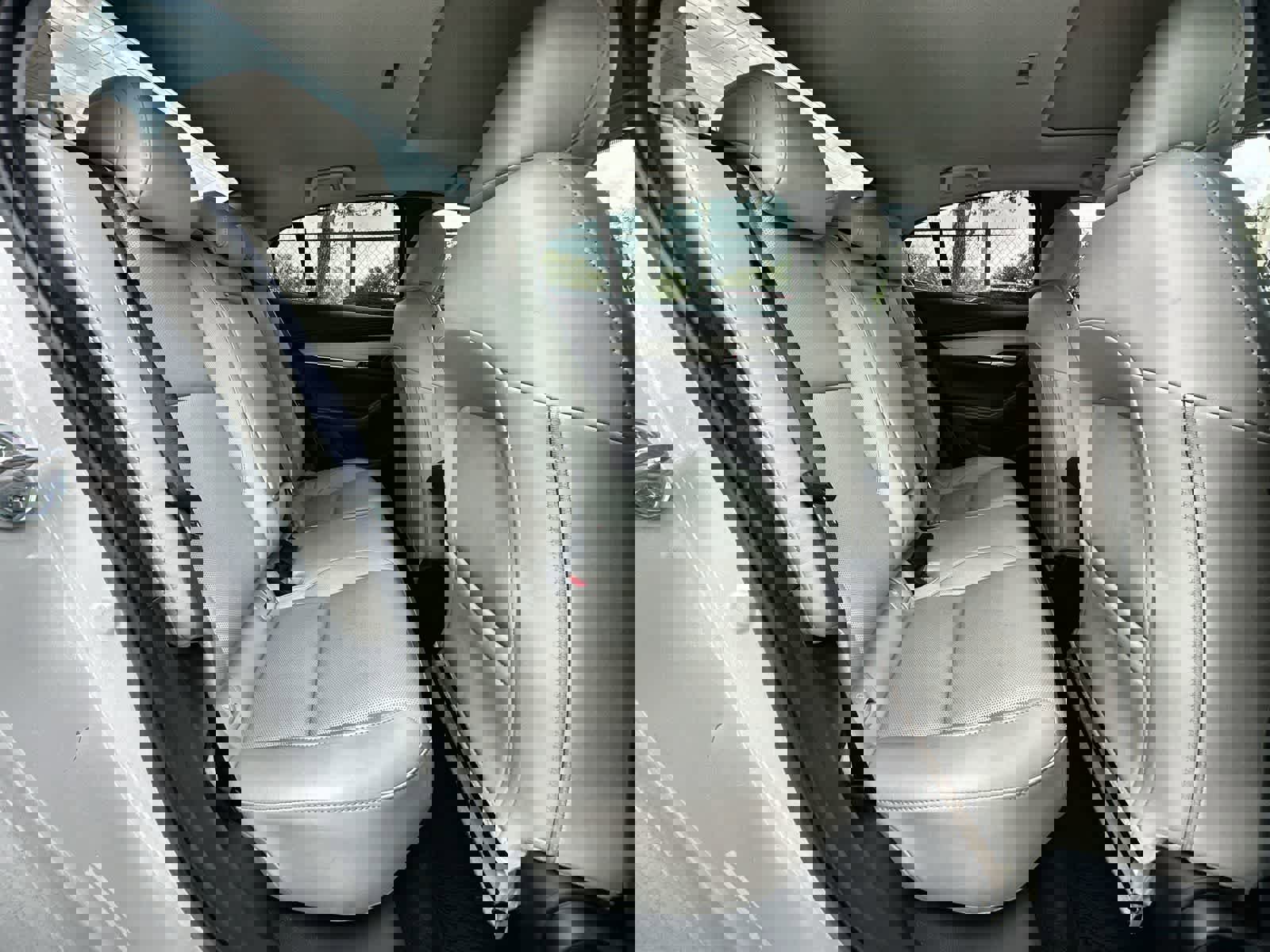 Used 2025 MAZDA MAZDA3 2.5 Turbo Sedan w/Premium Plus image 19