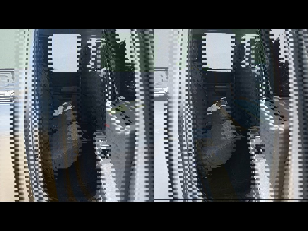 Used 2023 Ford F150 XLT image 14