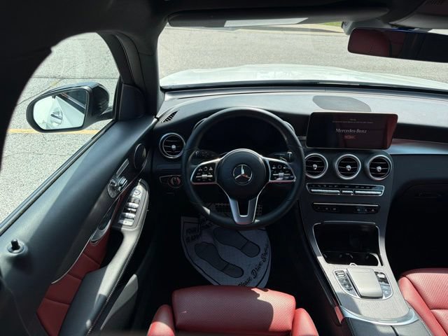 Used 2022 Mercedes-Benz GLC 300 4MATIC image 18