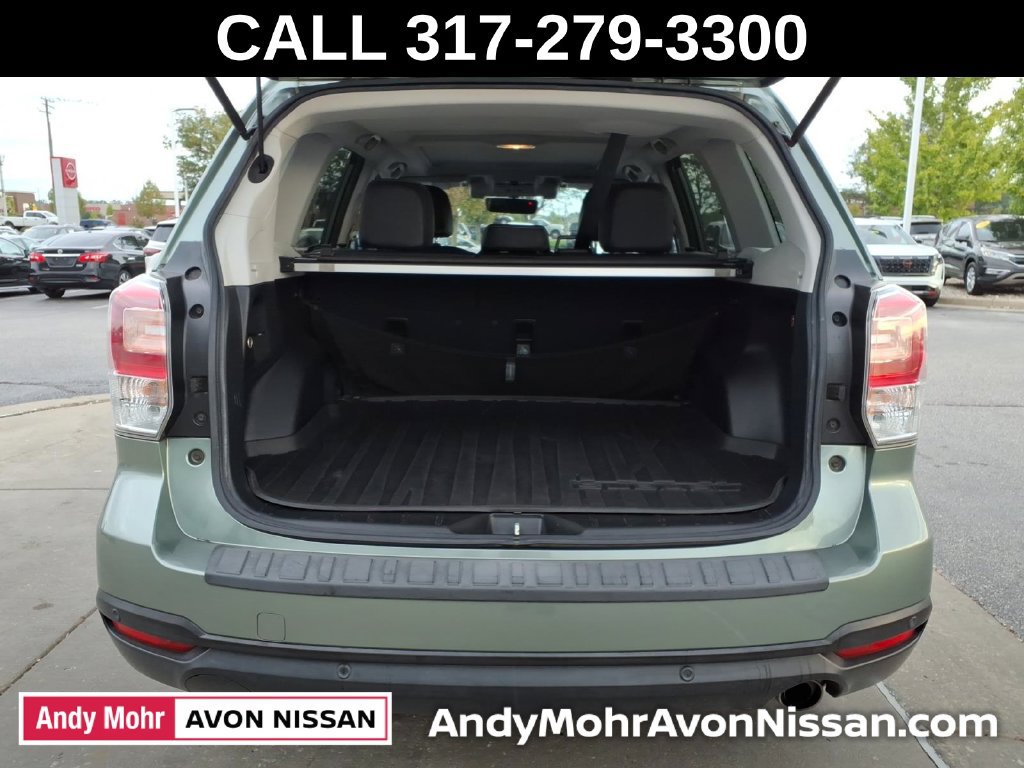 Used 2017 Subaru Forester 2.5i Touring AWD/4WD image 9