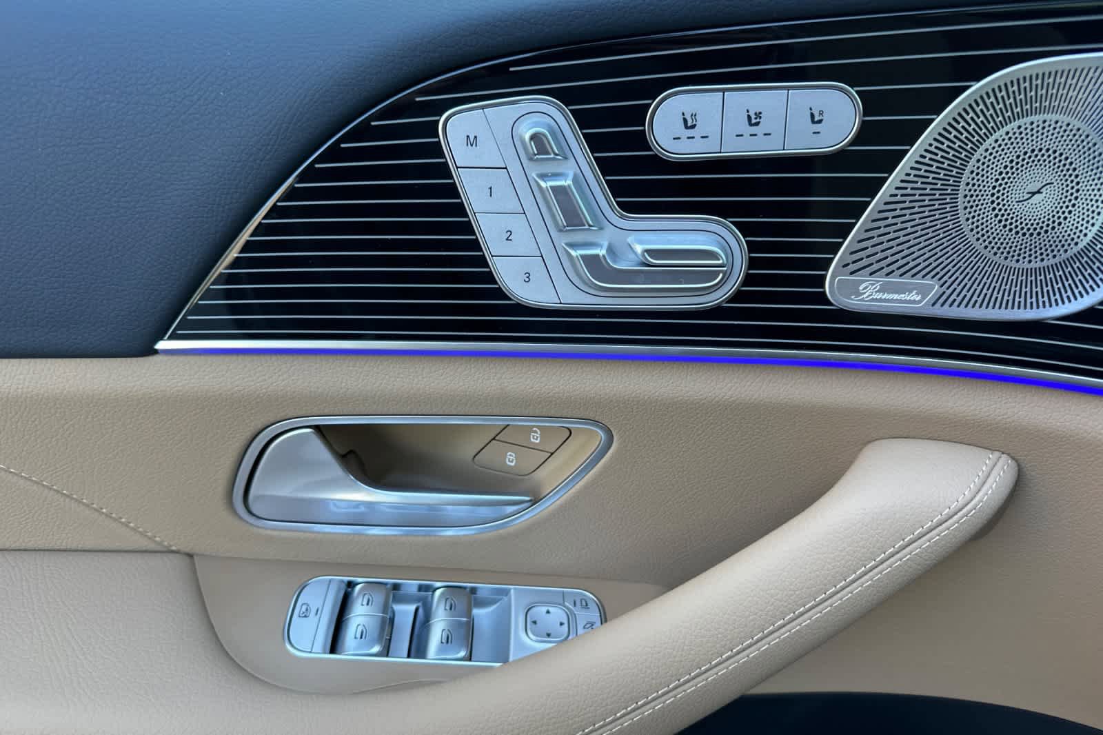 New 2026 Mercedes-Benz GLS 450 4MATIC image 10