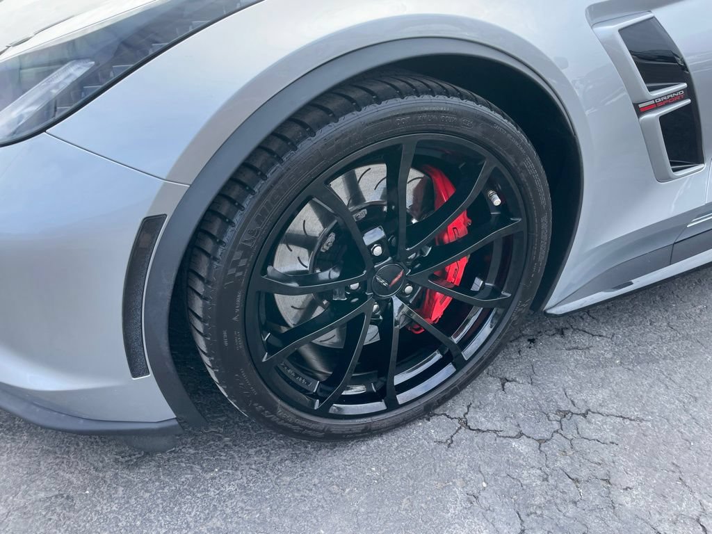 Used 2017 Chevrolet Corvette Grand Sport RWD image 3