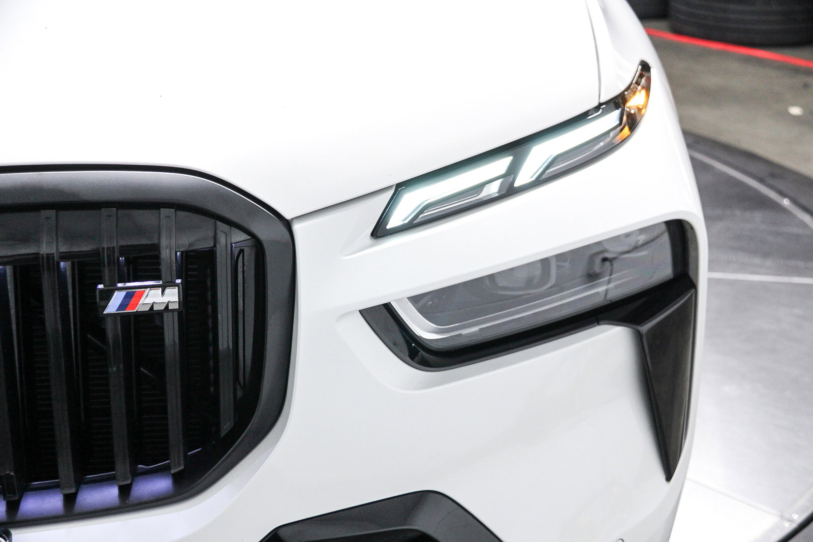 Used 2026 BMW X7 M60i AWD/4WD image 10