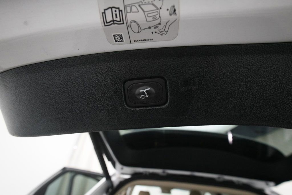 Used 2020 Ford Edge SEL w/ Convenience Package image 15