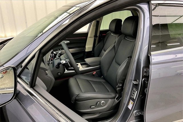New 2026 Genesis GV70 2.5T Select AWD/4WD image 32