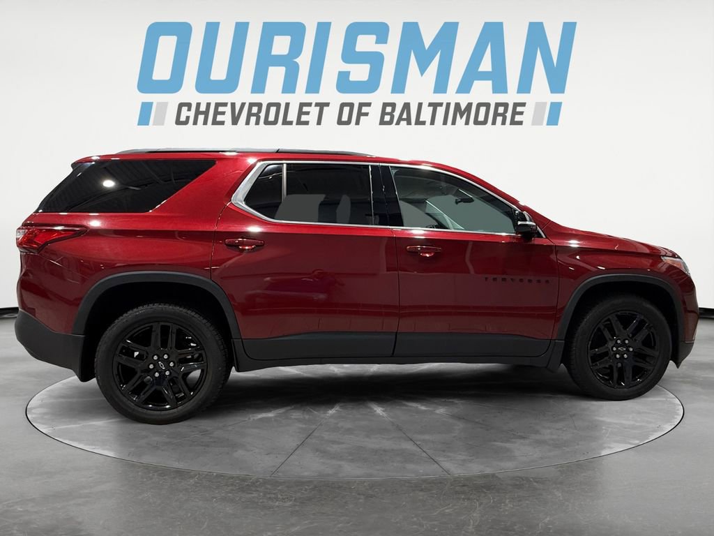 Used 2020 Chevrolet Traverse LT w/ LPO, Blackout Package image 7