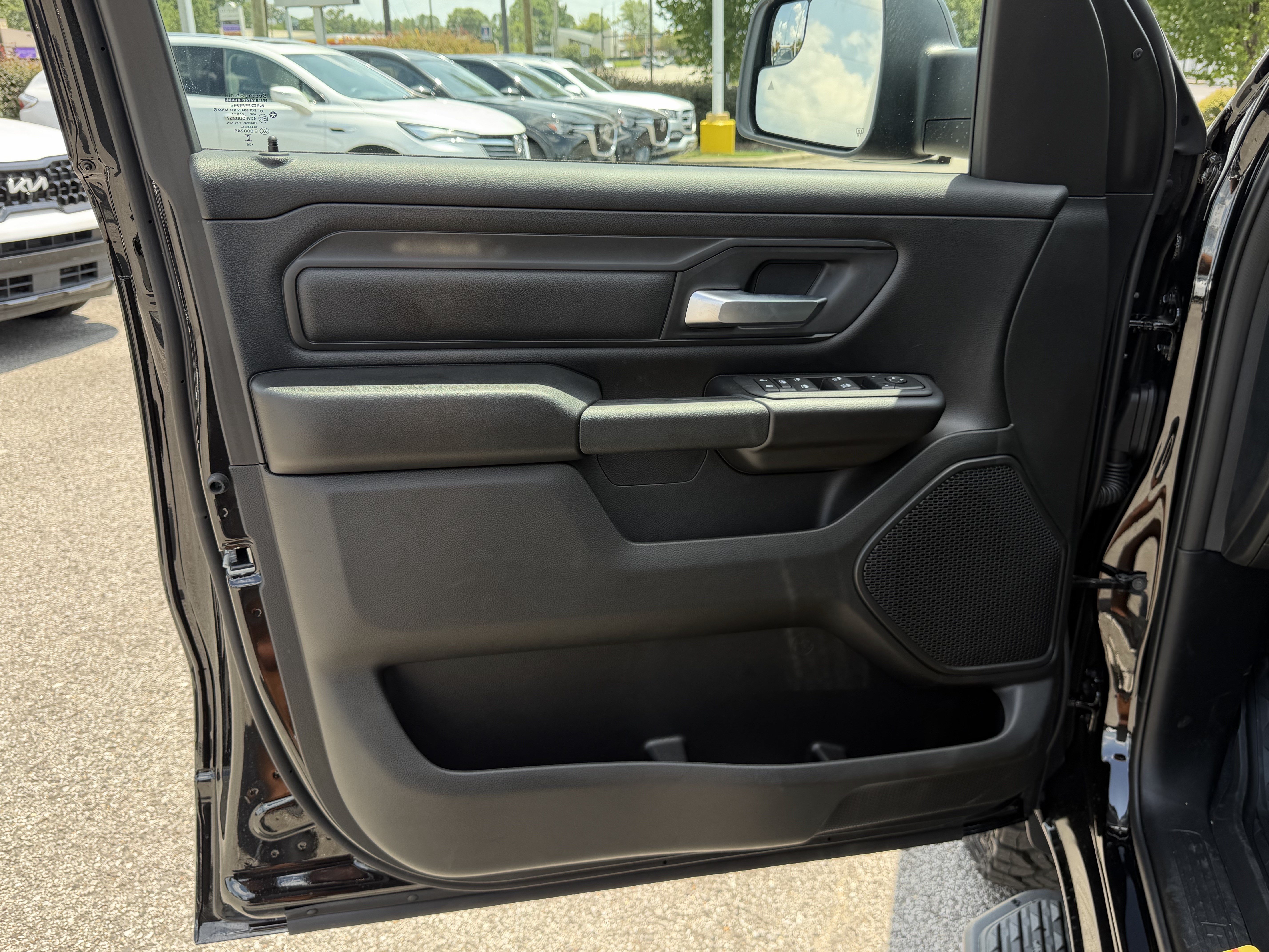 New 2026 RAM 1500 Warlock AWD/4WD image 14