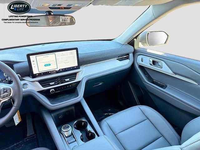 New 2026 Ford Explorer Active w/ Active Comfort Package AWD/4WD image 24