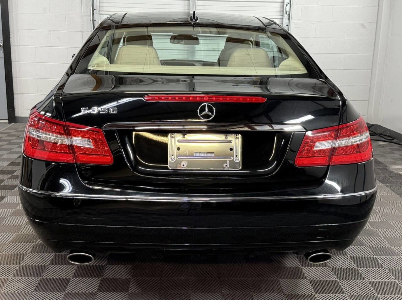 Used 2011 Mercedes-Benz E 350 Coupe image 5