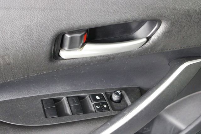 Used 2020 Toyota Corolla SE FWD image 16