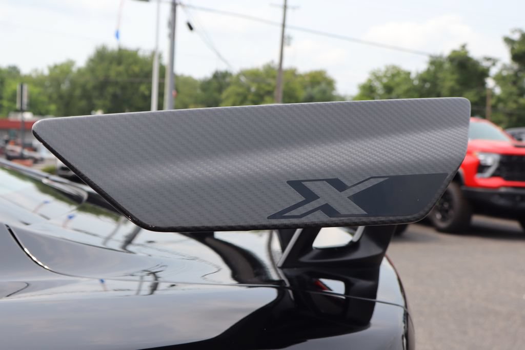 Used 2022 Chevrolet Camaro ZL1 RWD image 4