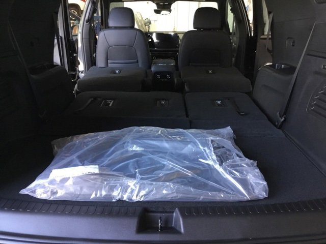 New 2026 Chevrolet Traverse LT w/ Midnight/Sport Edition image 50