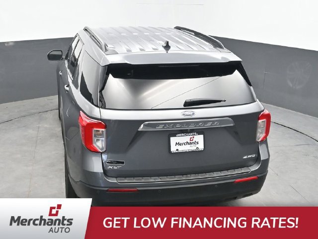Used 2023 Ford Explorer XLT AWD/4WD image 27