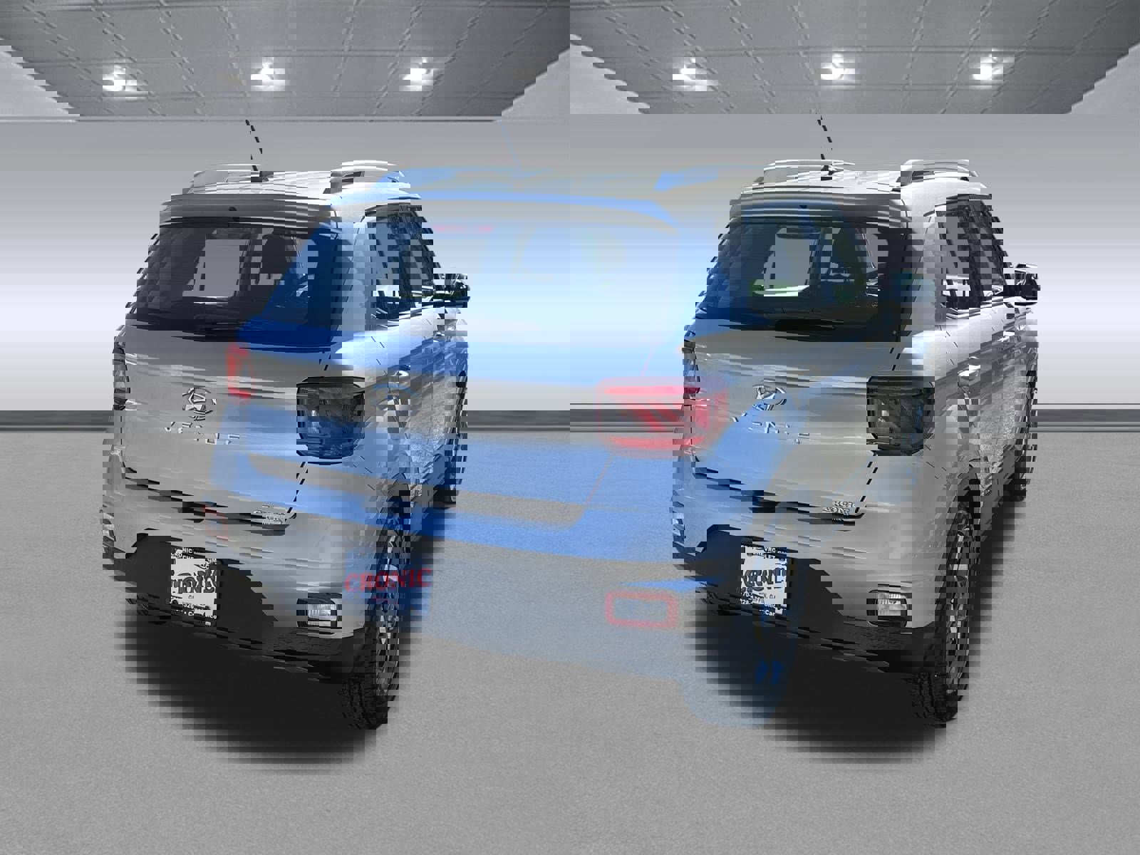 Used 2023 Hyundai Venue SEL image 3