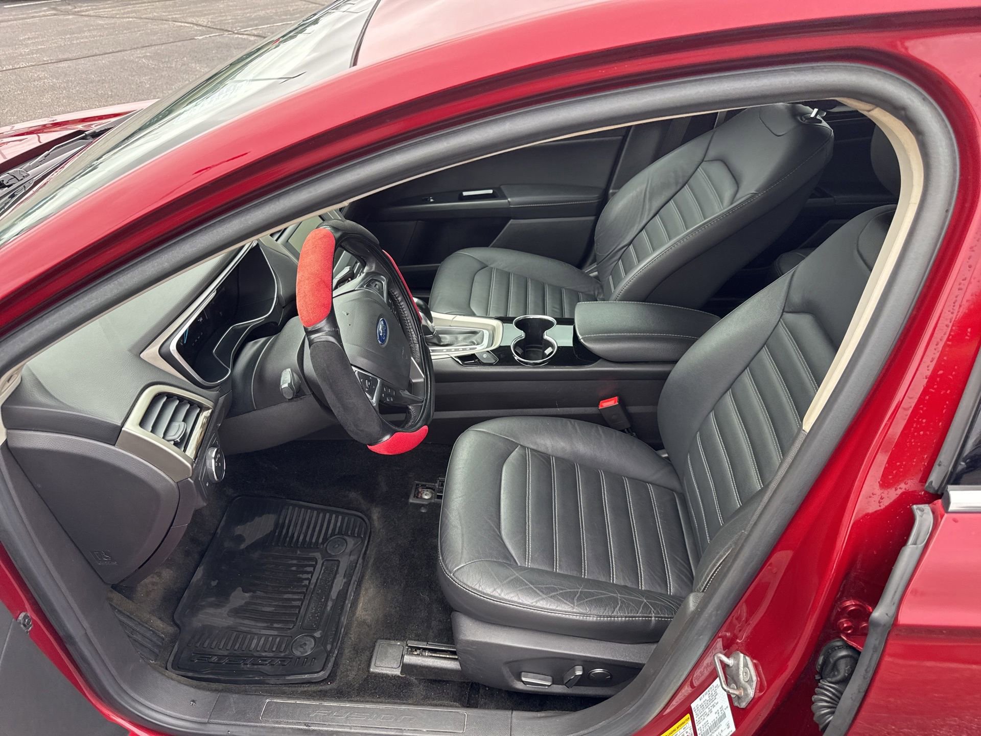 Used 2016 Ford Fusion SE w/ Equipment Group 202A image 7