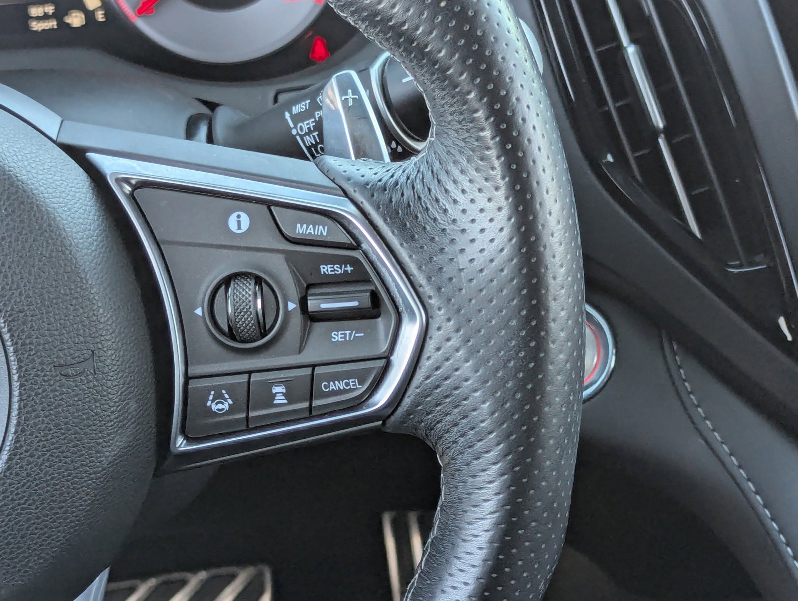 Used 2019 Acura RDX A-Spec image 26