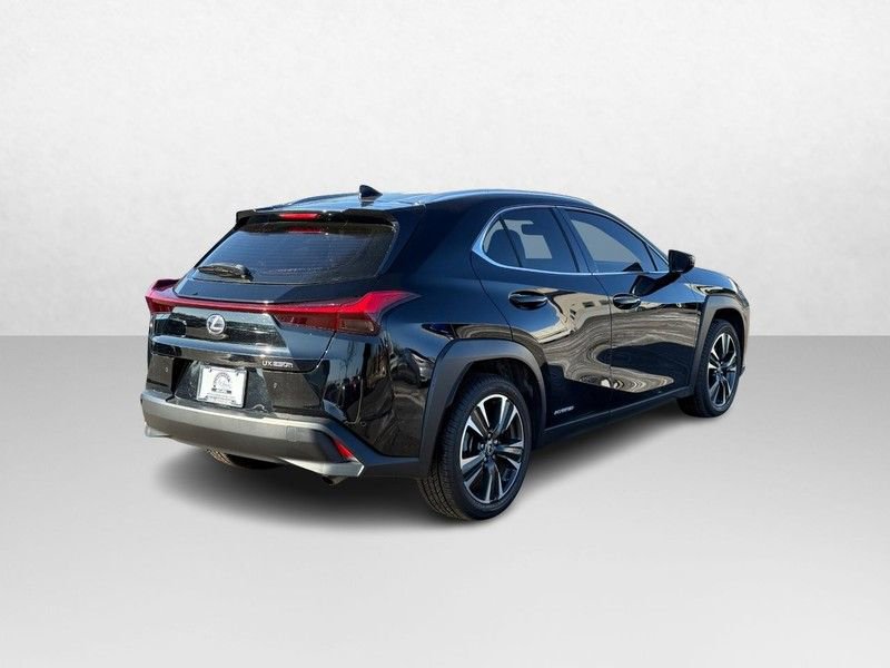Used 2020 Lexus UX 250h w/ Premium Package image 7